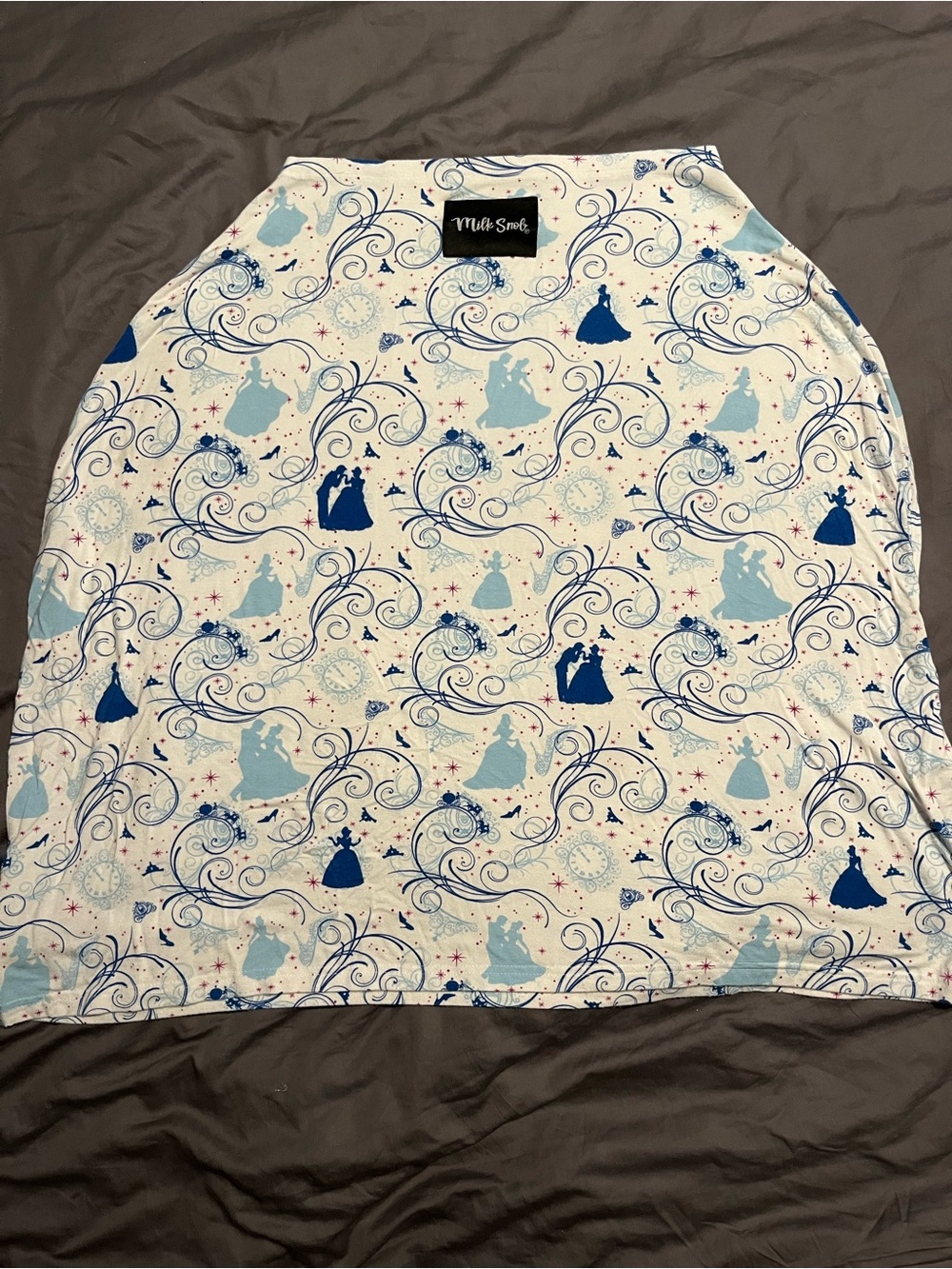 Milk Snob Disney Cinderella nursing cover